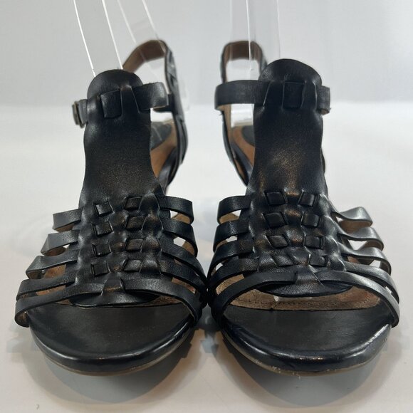 Clarks Artisan Leather Sandals - Picture 2 of 12
